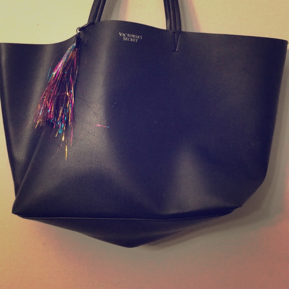Victoria’s Secret tote